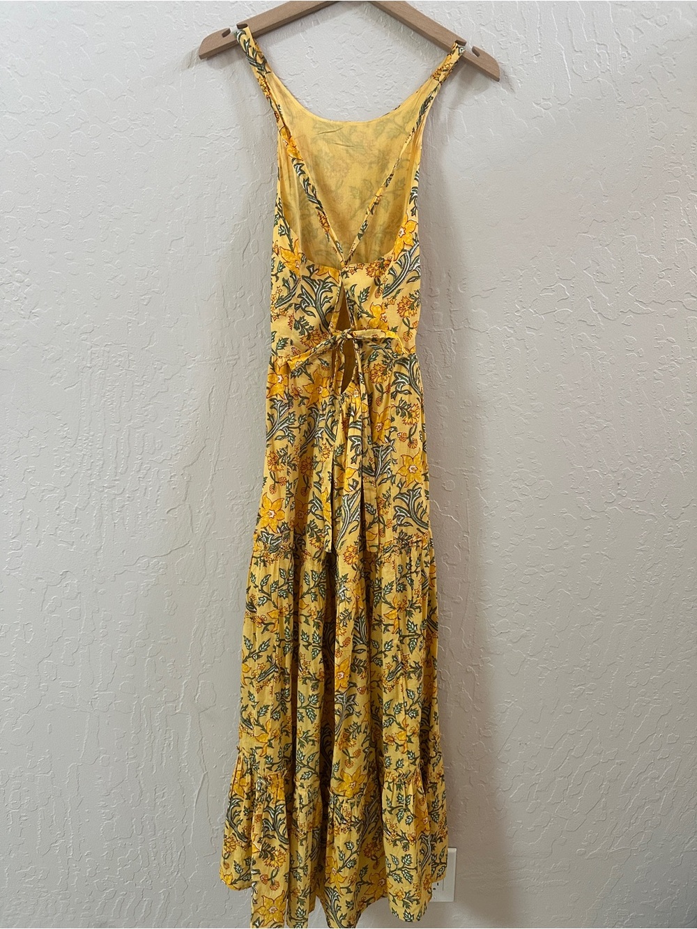 Mango Halter Neck Lace-Up Back Tiered Floral Maxi Dress in Yellow - Picture 8 of 13